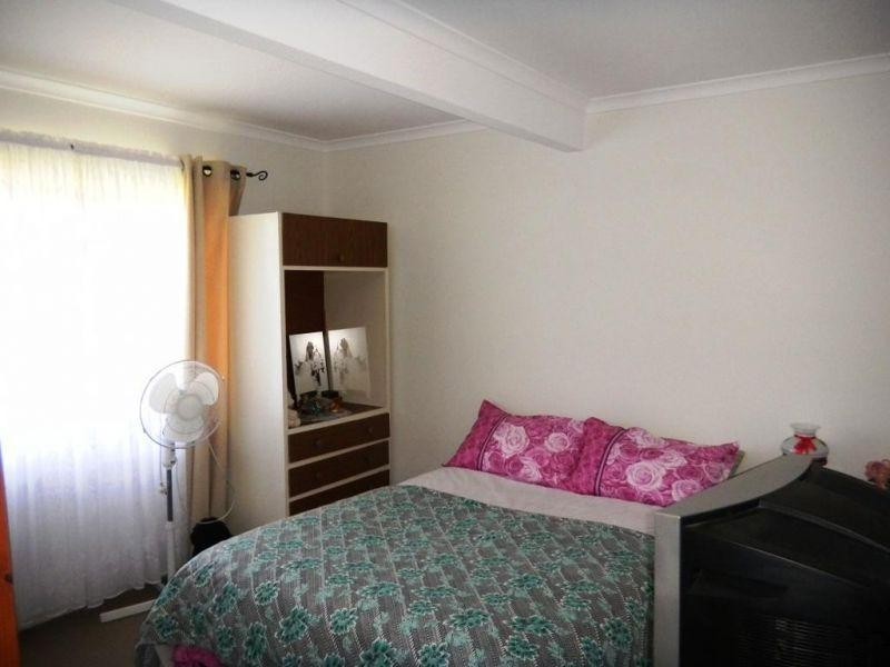 Unit 2 / 1 Gebbutt Street, Southside QLD 4570