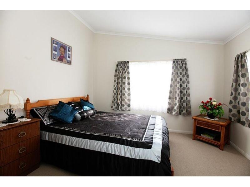 173  McIntosh Creek Road, Jones Hill QLD 4570