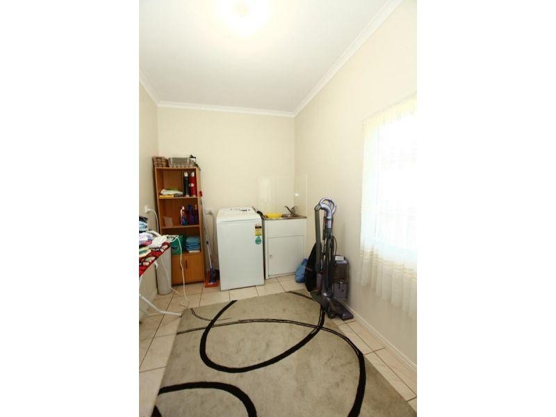 173  McIntosh Creek Road, Jones Hill QLD 4570