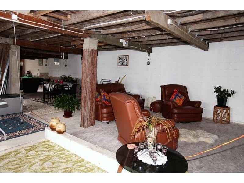 173  McIntosh Creek Road, Jones Hill QLD 4570