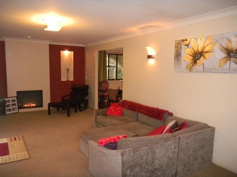 53 Watson Road, Southside QLD 4570