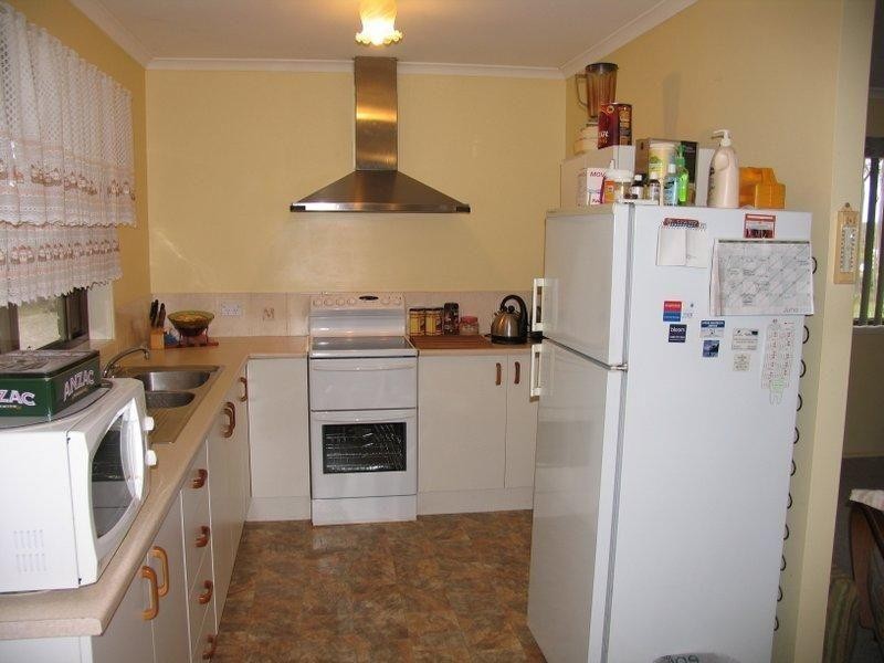 34 Banksia Road, Bells Bridge QLD 4570