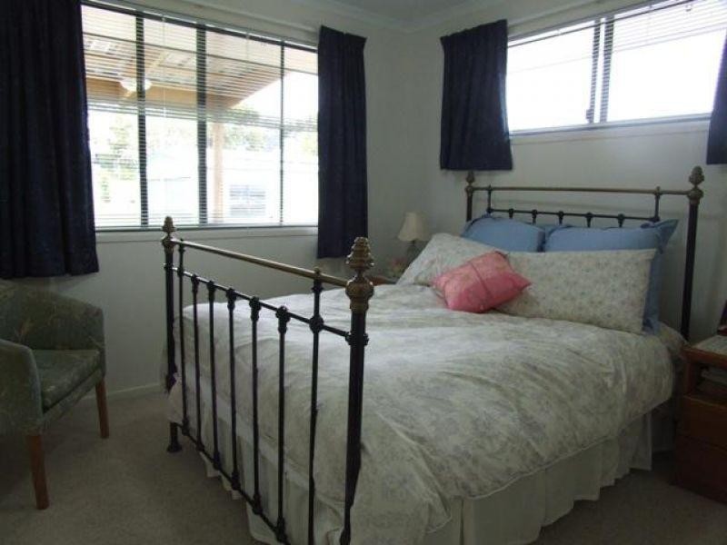 9 Feltom Court, The Dawn QLD 4570