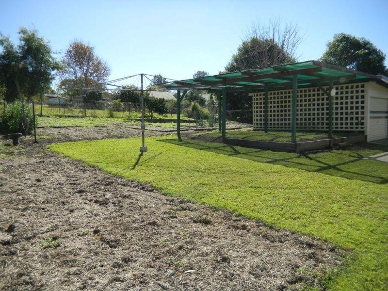 8 Oak Street, Gympie QLD 4570