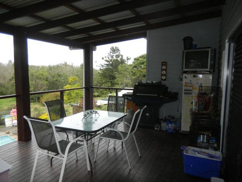 52 Hilton Road, Gympie QLD 4570