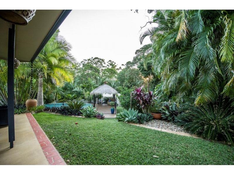 13 Topaz Court, Southside QLD 4570