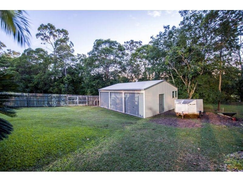 13 Topaz Court, Southside QLD 4570