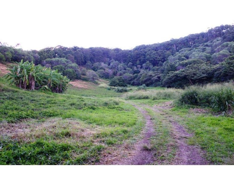 16 Pokela Road, Goomboorian QLD 4570