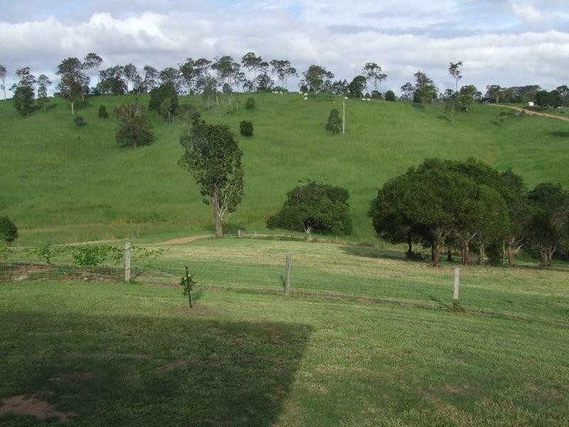 121 Hood Road, Veteran QLD 4570