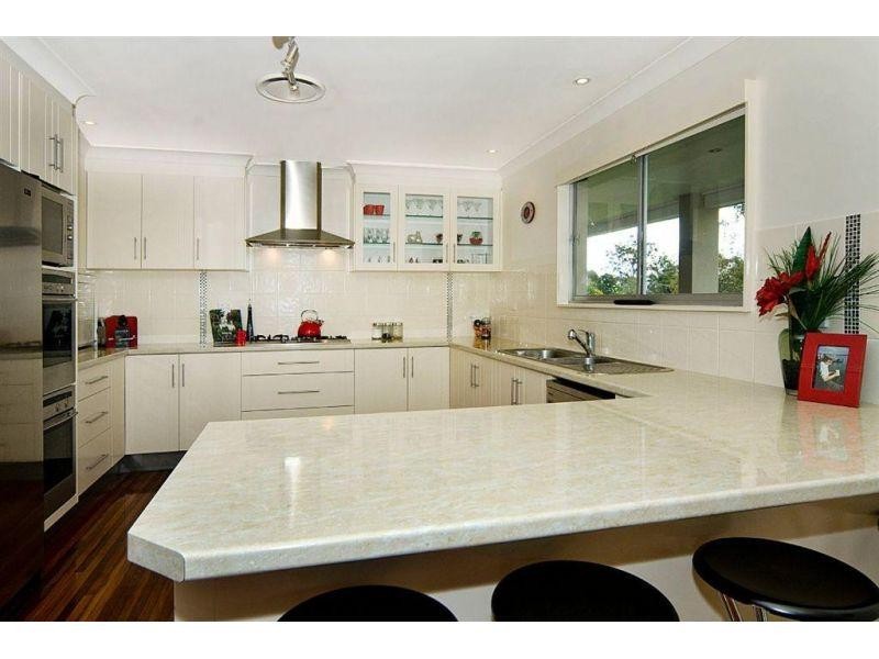 39 Watson Road, Southside QLD 4570
