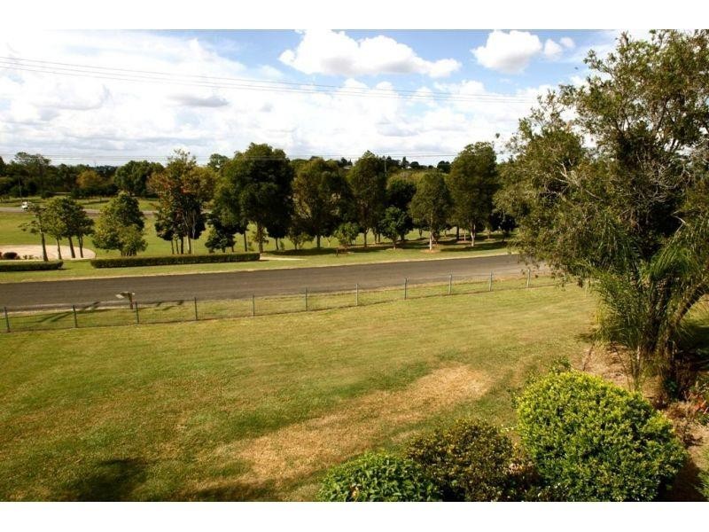 12 Normanby Hill Road, Southside QLD 4570