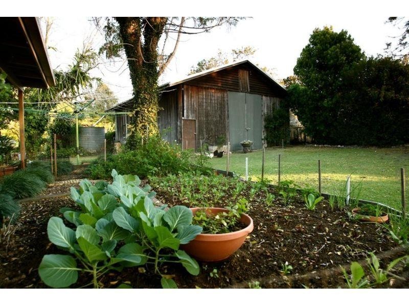 12 Normanby Hill Road, Southside QLD 4570