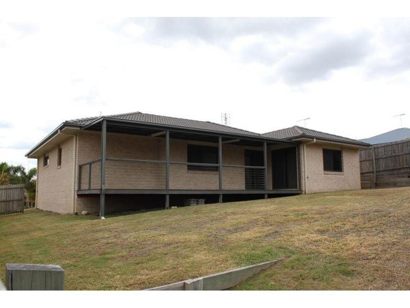 35 Premier Avenue, Jones Hill QLD 4570