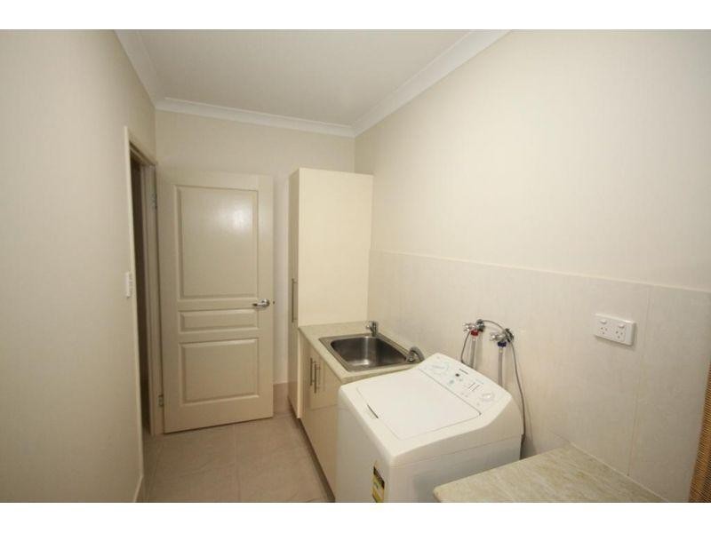 35 Premier Avenue, Jones Hill QLD 4570