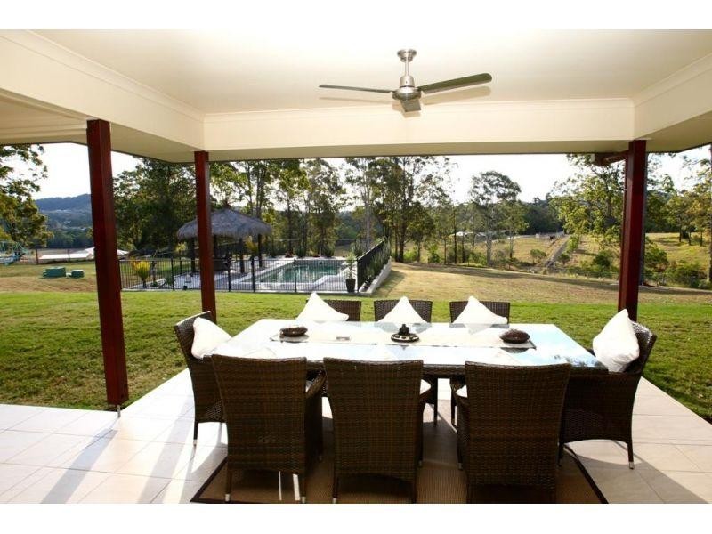 91 Benson Road, Chatsworth QLD 4570