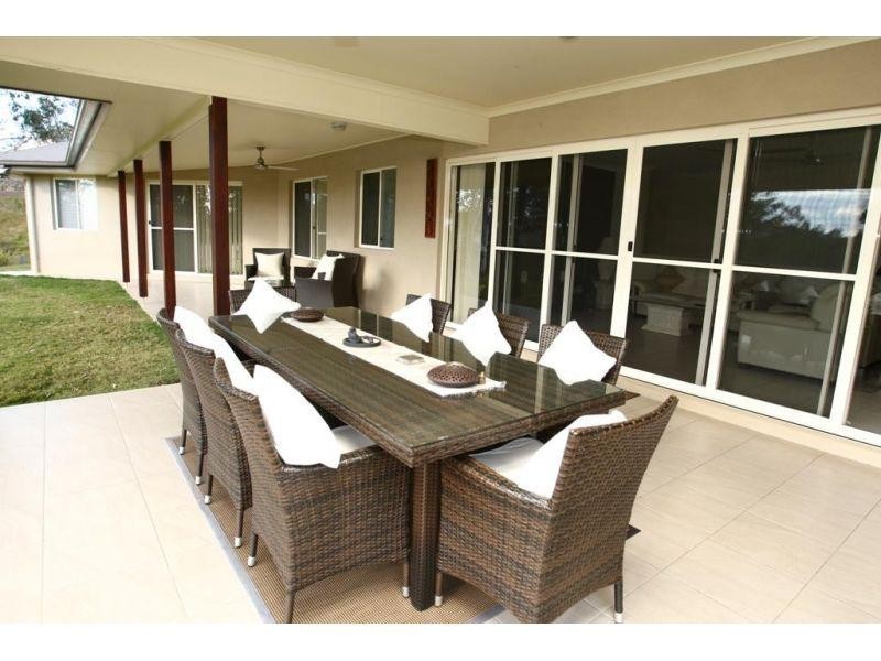 91 Benson Road, Chatsworth QLD 4570