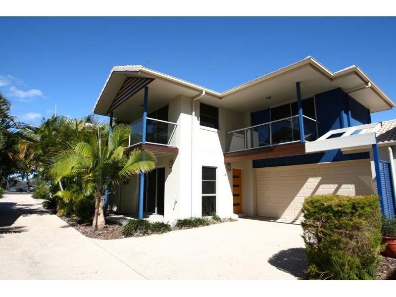 Unit 2, 3, 6 & 7 The Esplanade, Tin Can Bay QLD 4580