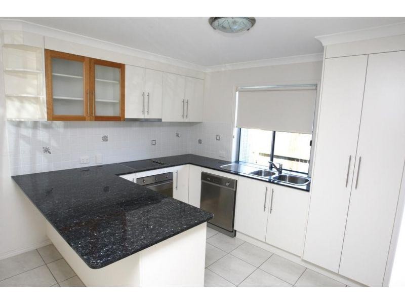 Unit 2, 3, 6 & 7 The Esplanade, Tin Can Bay QLD 4580