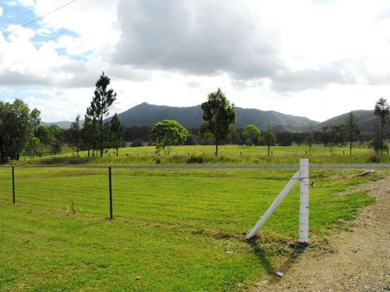 125 Barrett Road, Widgee QLD 4570