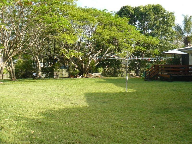 19 Johnstone Road, Southside QLD 4570