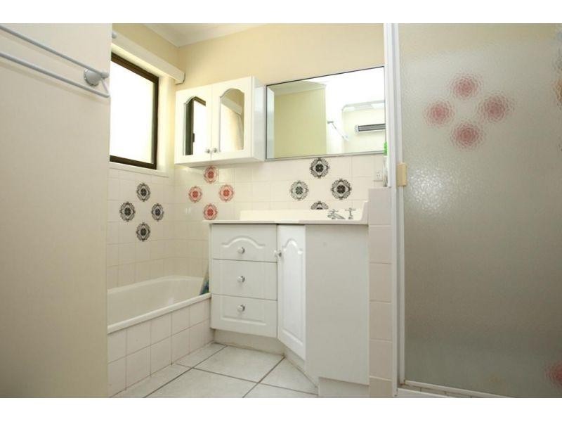 19 Johnstone Road, Southside QLD 4570