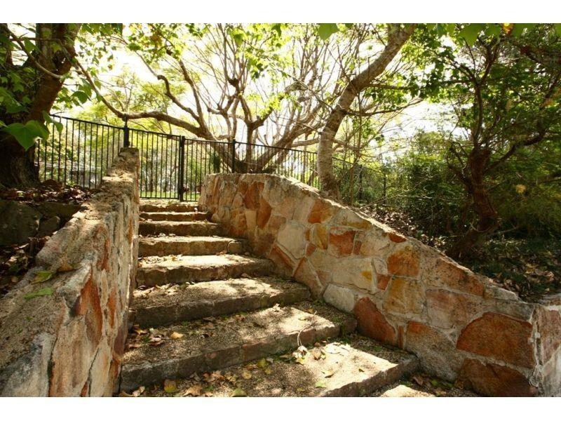 19 Johnstone Road, Southside QLD 4570