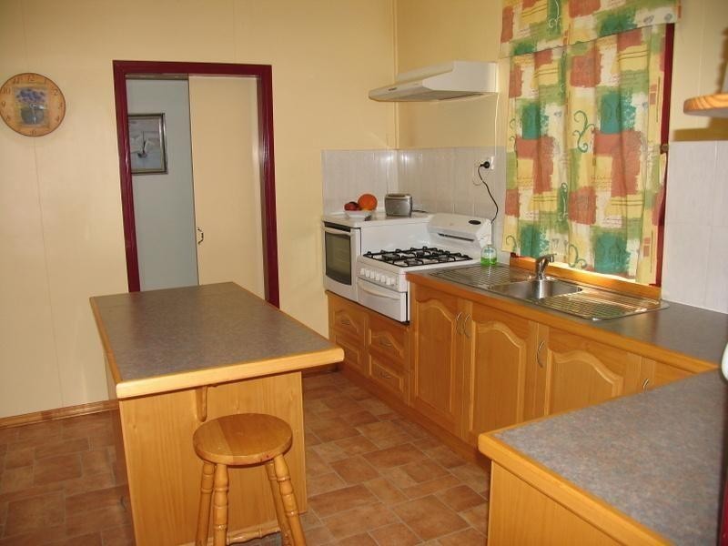 23 Chamberlain Street, Woolooga QLD 4570