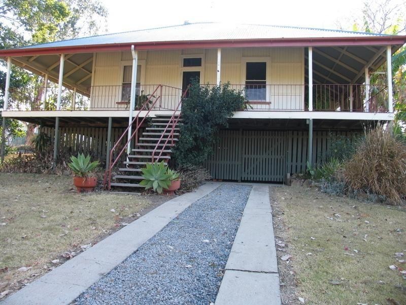 23 Chamberlain Street, Woolooga QLD 4570