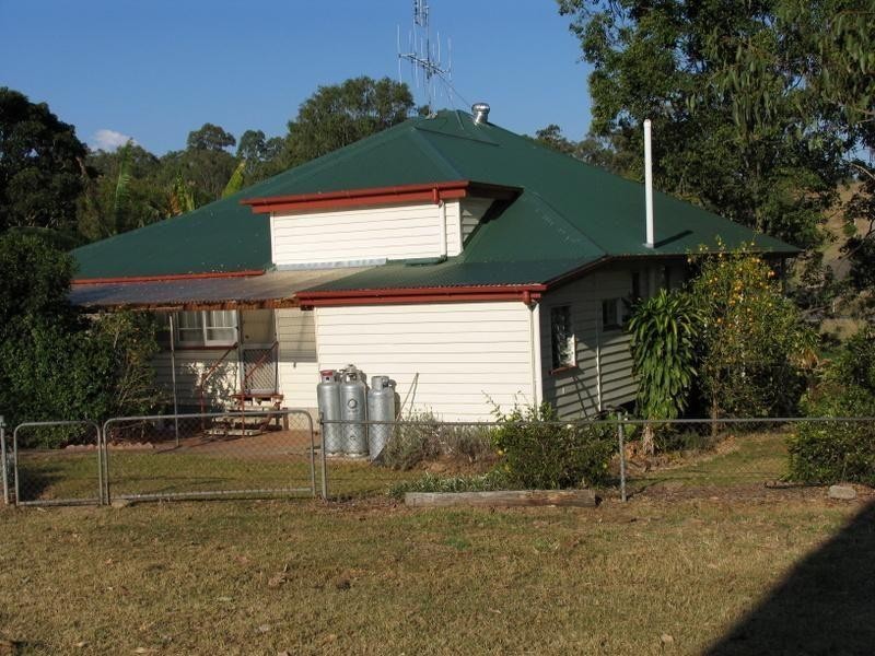 23 Chamberlain Street, Woolooga QLD 4570