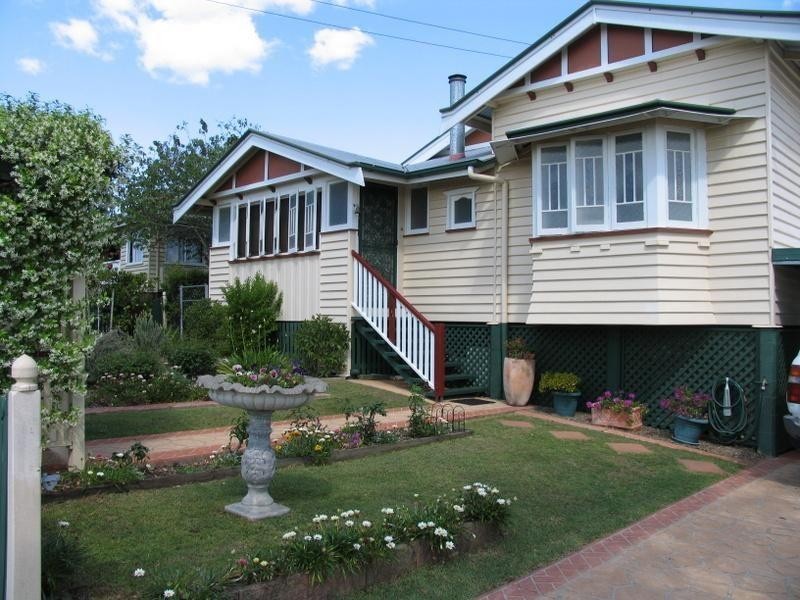16 Beaconsfield Street, Gympie QLD 4570