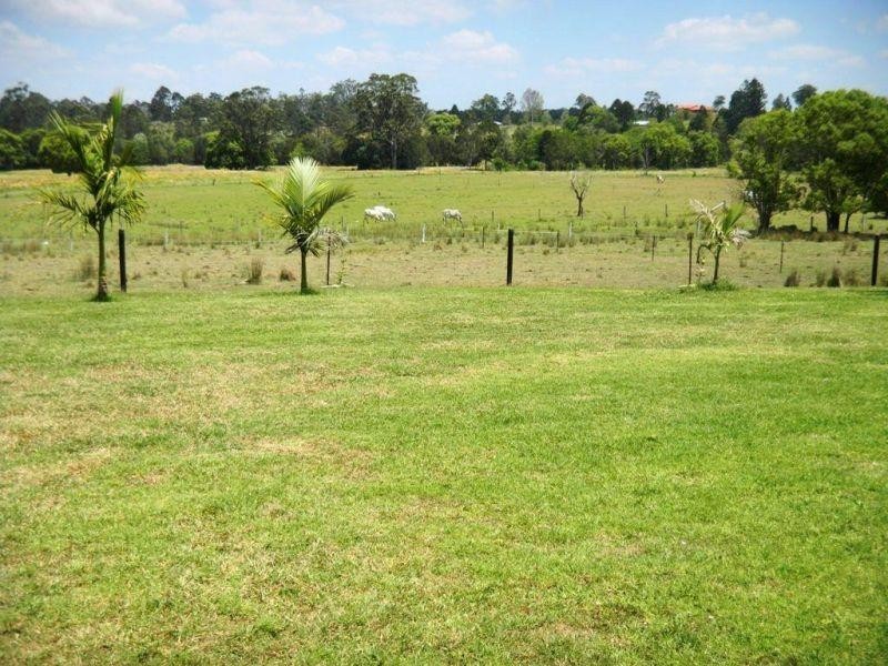 281  Old Goomboorian Road, Veteran QLD 4570
