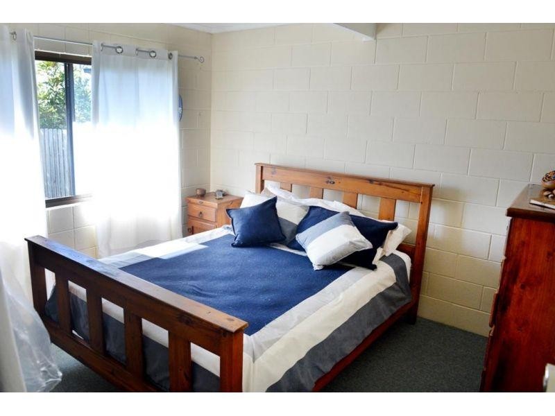 Unit 1 / 1 Gebbutt Street, Southside QLD 4570