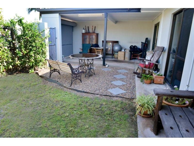 Unit 1 / 1 Gebbutt Street, Southside QLD 4570