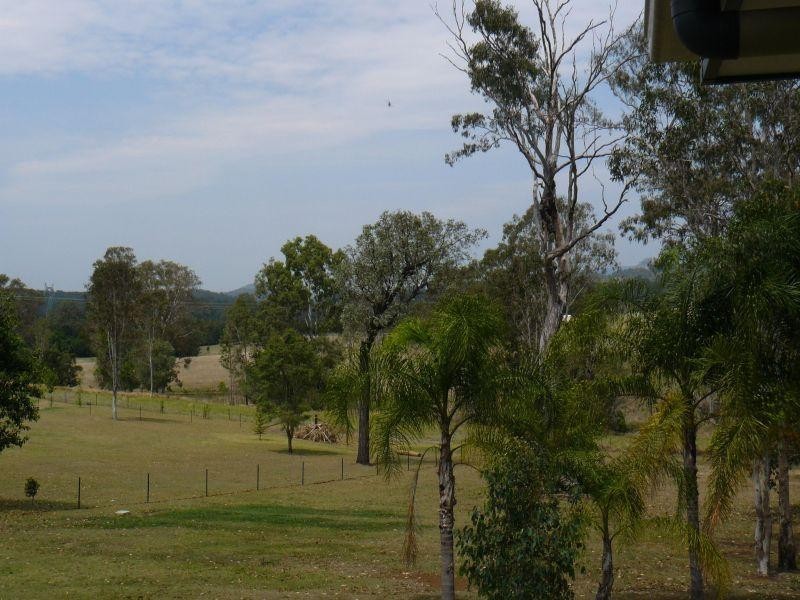 119 Silky Oak Drive, Southside QLD 4570
