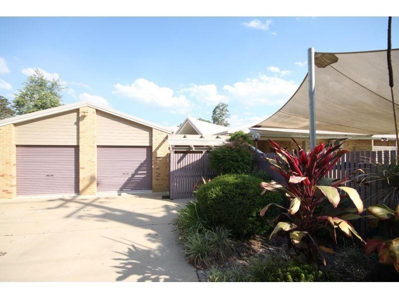 8 Groves Road, Araluen QLD 4570