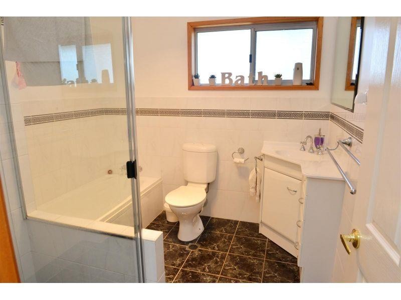 101 Sorensen Road, Southside QLD 4570