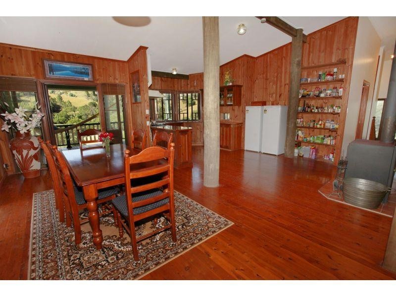 217  Mullins Creek Road, Goomboorian QLD 4570