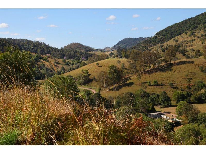 217  Mullins Creek Road, Goomboorian QLD 4570