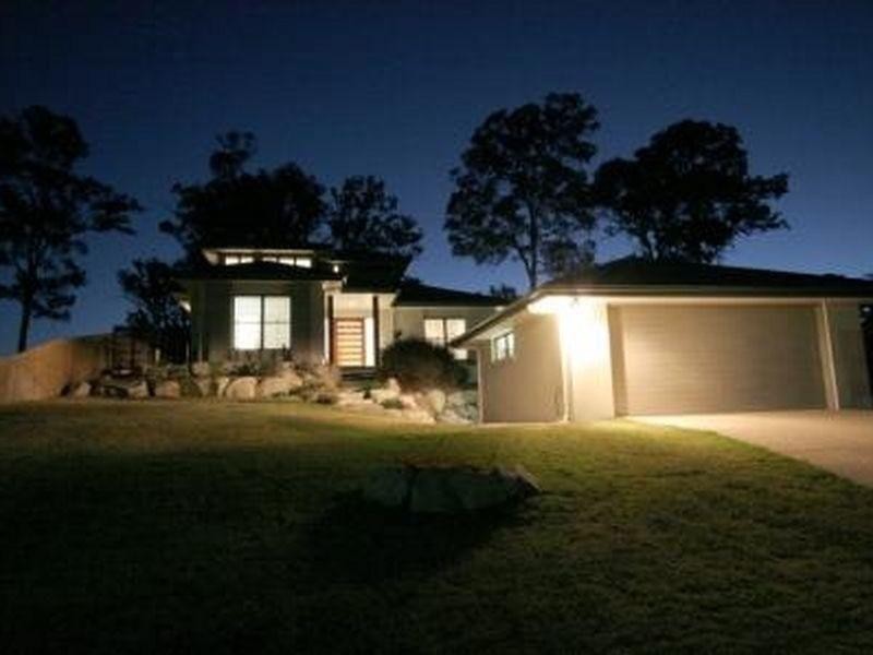 41 Hilltop Avenue, Southside QLD 4570