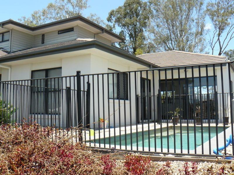 41 Hilltop Avenue, Southside QLD 4570