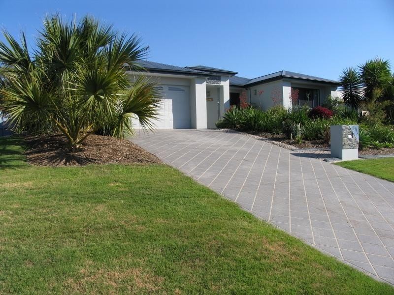 23 Heights Drive, Gympie QLD 4570