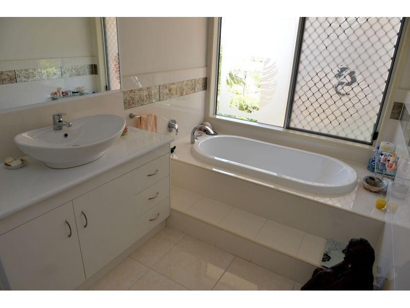292 Hyland Road, East Deep Creek QLD 4570