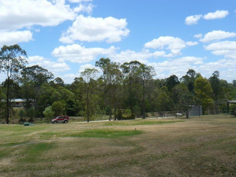 32 Claffey Road, The Dawn QLD 4570