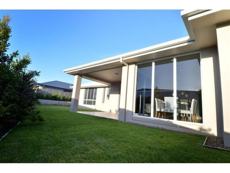 L55 Woodlands Drive, Southside QLD 4570