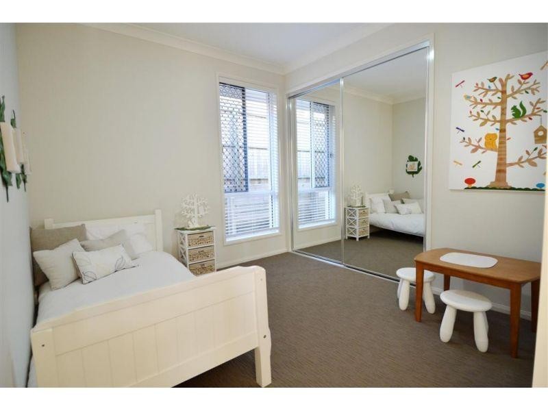 L55 Woodlands Drive, Southside QLD 4570