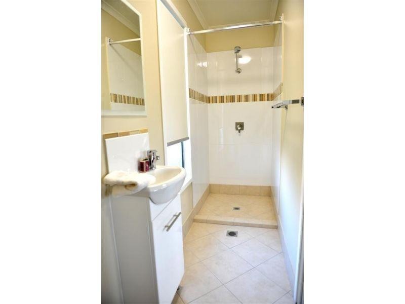 22 Barton Road, Victory Heights QLD 4570