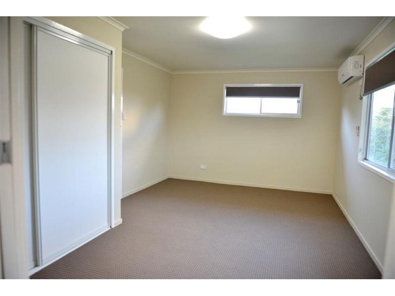 22 Barton Road, Victory Heights QLD 4570