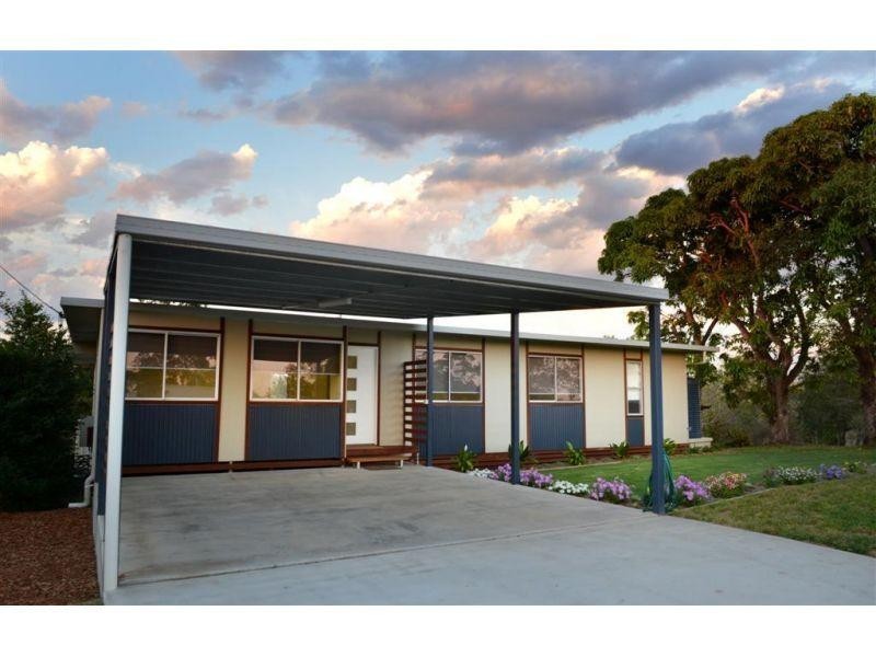 22 Barton Road, Victory Heights QLD 4570