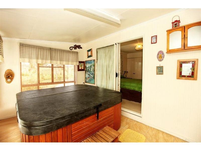 30  Daniel Drive, Pie Creek QLD 4570