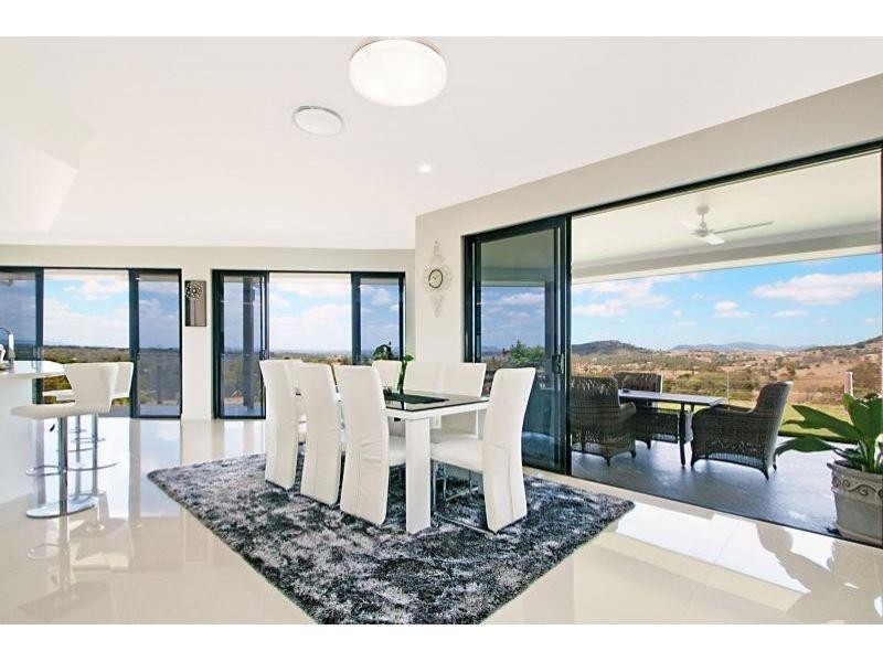 207 Fritz Road, Chatsworth QLD 4570